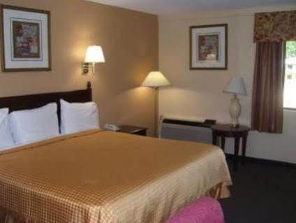 Americas Best Value Inn Smithfield Exteriér fotografie